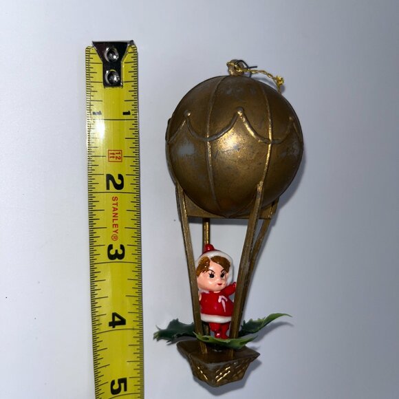 Vintage Pixie Elf Santa's Helper Hot Air Balloon Ornament Kitsch Holly Berry Elf - Picture 11 of 16